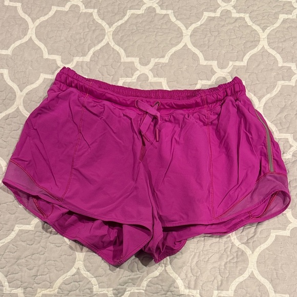 lululemon athletica Pants - lululemon athletica Hotty Hot Shorts